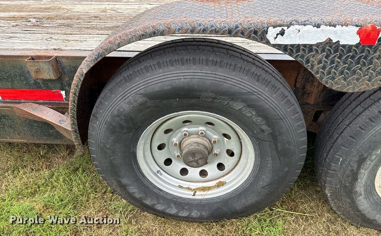 image for item EJ3833 2006 C & M Trailers utility trailer