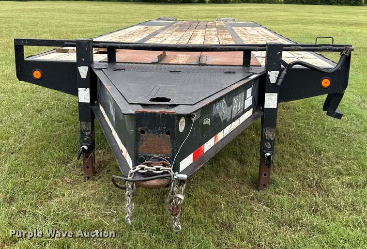 image for item EJ3834 2009 Load Max Trailers equipment trailer