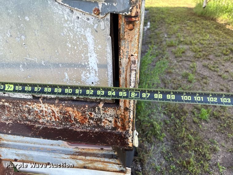 image for item EJ4622 1977 Trail Mobile dry van trailer