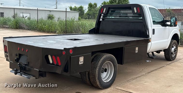 image for item EJ4630 2015 Ford F350 Super Duty flatbed pickup truck