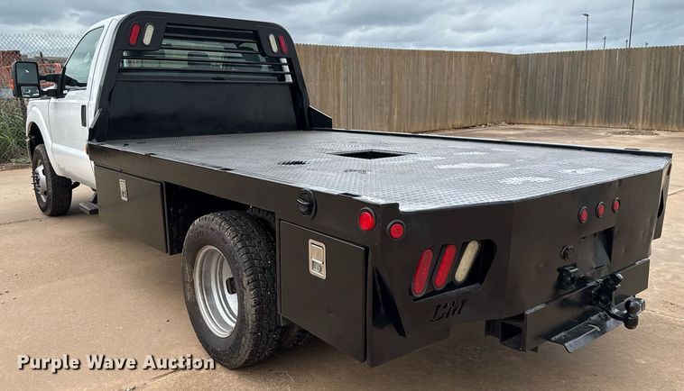 image for item EJ4630 2015 Ford F350 Super Duty flatbed pickup truck