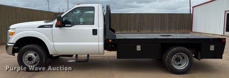 image for item EJ4630 2015 Ford F350 Super Duty flatbed pickup truck