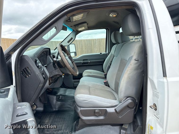 image for item EJ4630 2015 Ford F350 Super Duty flatbed pickup truck