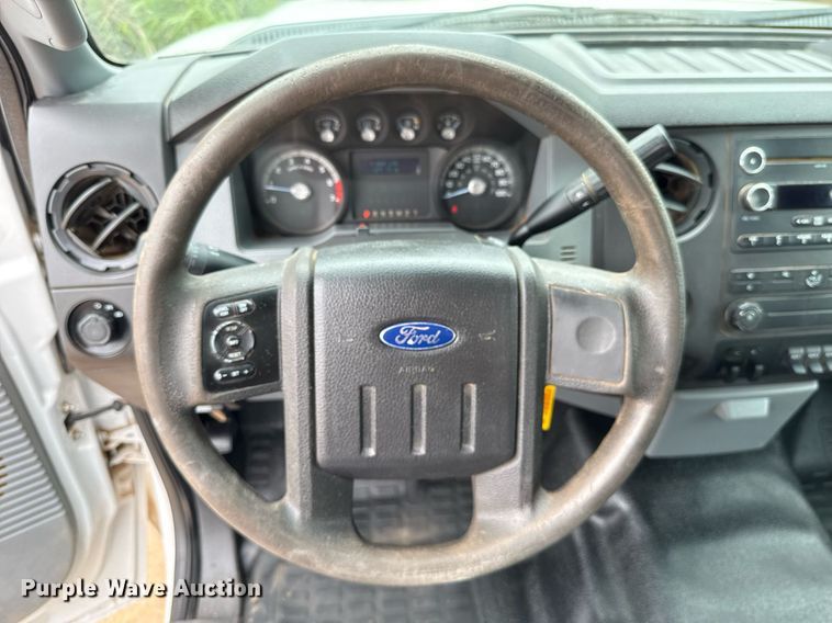 image for item EJ4630 2015 Ford F350 Super Duty flatbed pickup truck