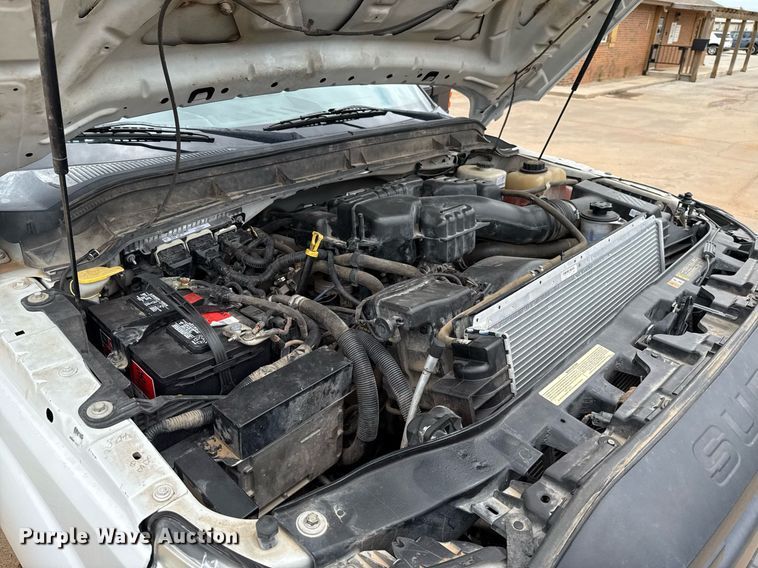 image for item EJ4630 2015 Ford F350 Super Duty flatbed pickup truck