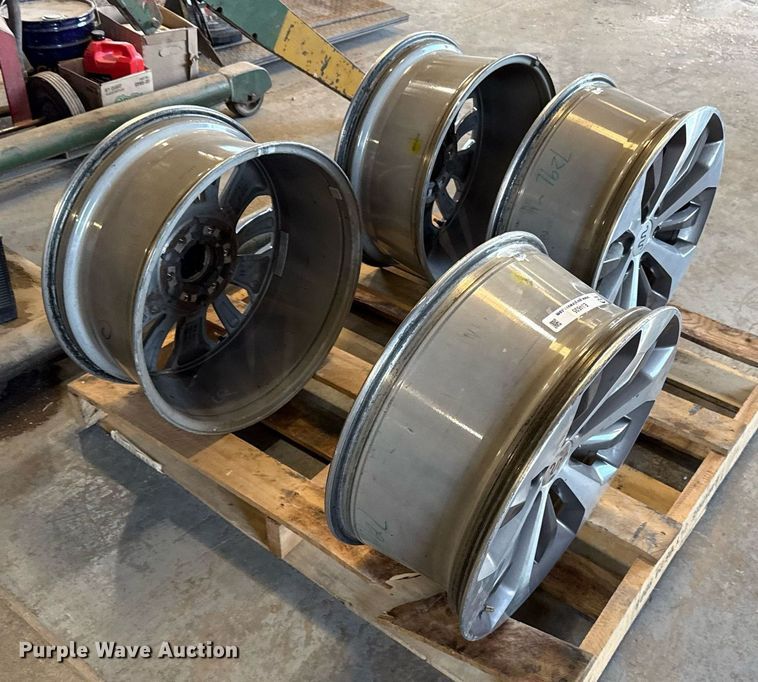 image for item EJ4635 (4) wheels