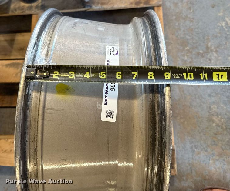 image for item EJ4635 (4) wheels