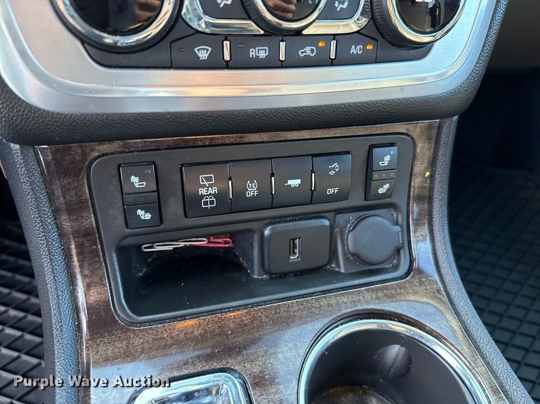 image for item EJ4643 2017 GMC Acadia SLT SUV