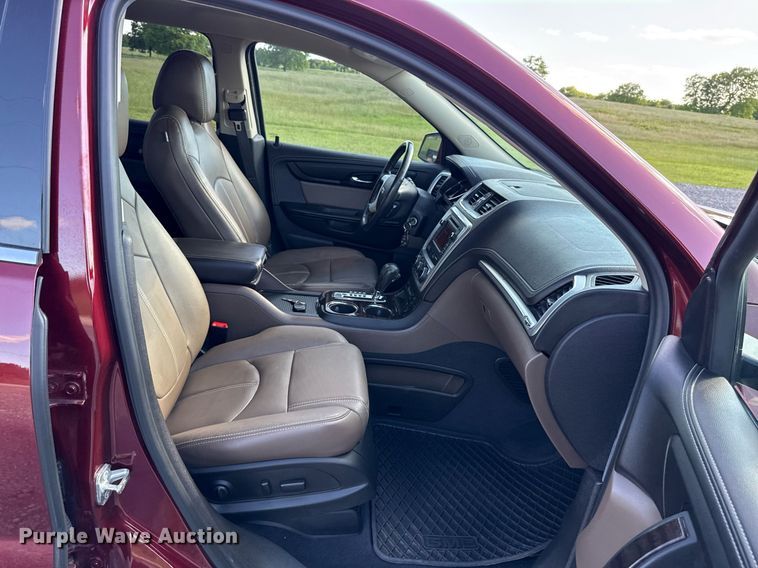 image for item EJ4643 2017 GMC Acadia SLT SUV