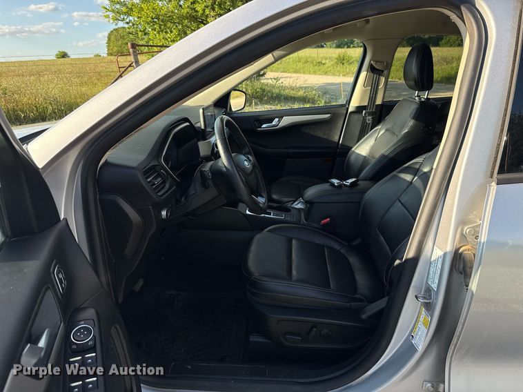 image for item EJ4644 2020 Ford Escape SUV