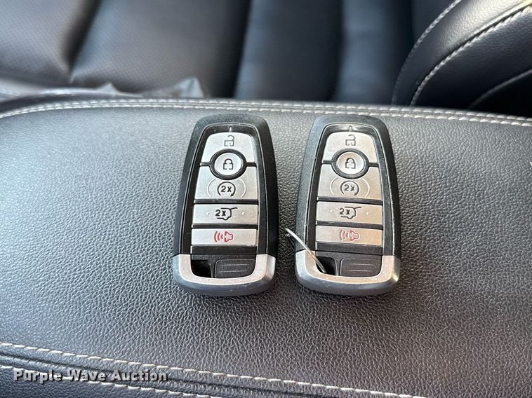 image for item EJ4644 2020 Ford Escape SUV