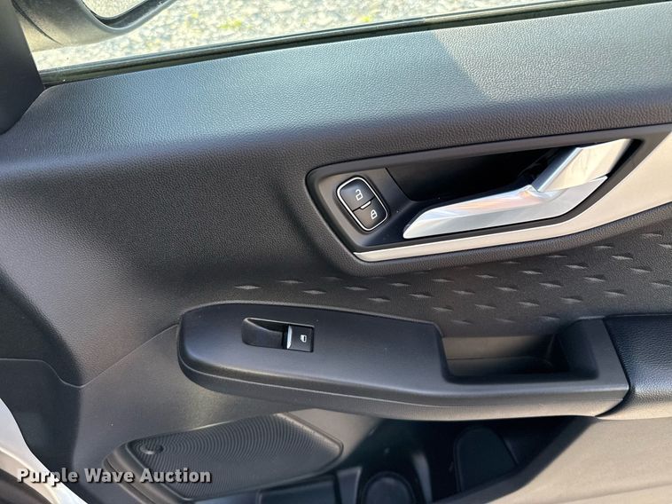 image for item EJ4644 2020 Ford Escape SUV