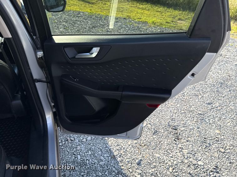 image for item EJ4644 2020 Ford Escape SUV