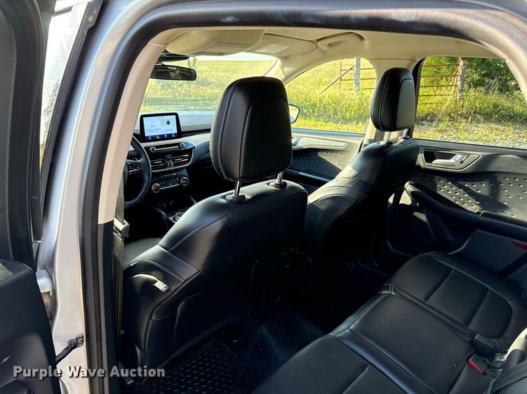 image for item EJ4644 2020 Ford Escape SUV