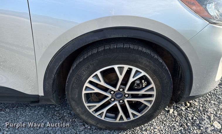 image for item EJ4644 2020 Ford Escape SUV