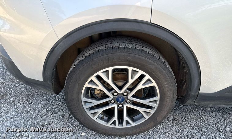 image for item EJ4644 2020 Ford Escape SUV