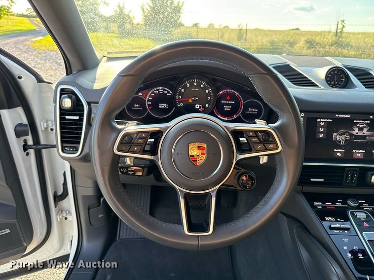 image for item EJ4645 2021 Porsche Cayenne SUV