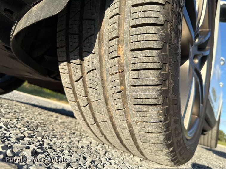 image for item EJ4645 2021 Porsche Cayenne SUV