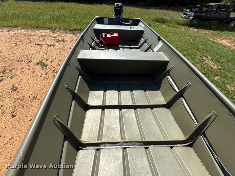 image for item EJ4648 2024 Lowe 1436L boat