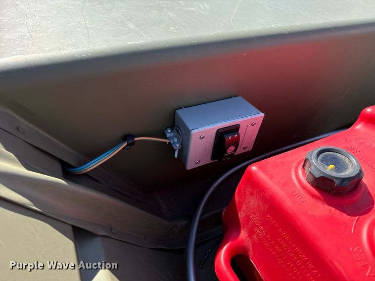 image for item EJ4648 2024 Lowe 1436L boat