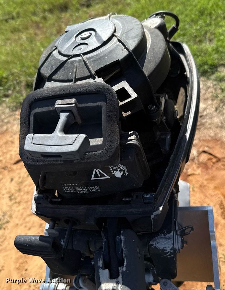 image for item EJ4648 2024 Lowe 1436L boat