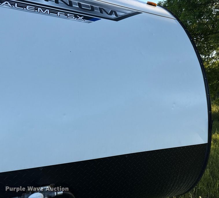 image for item EJ4649 2021 Forest River SMT181RTX camper