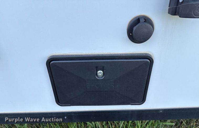 image for item EJ4649 2021 Forest River SMT181RTX camper