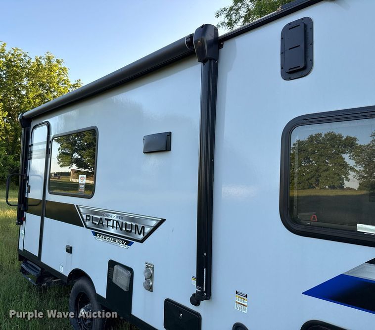 image for item EJ4649 2021 Forest River SMT181RTX camper