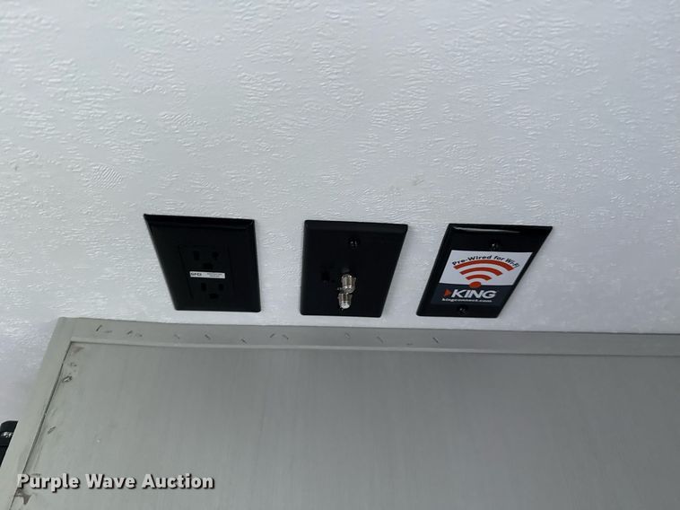 image for item EJ4649 2021 Forest River SMT181RTX camper