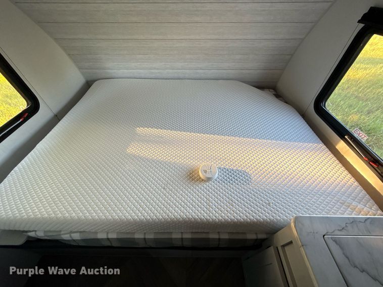 image for item EJ4649 2021 Forest River SMT181RTX camper