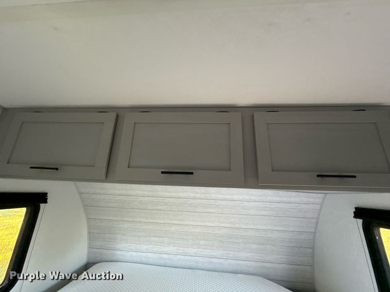 image for item EJ4649 2021 Forest River SMT181RTX camper