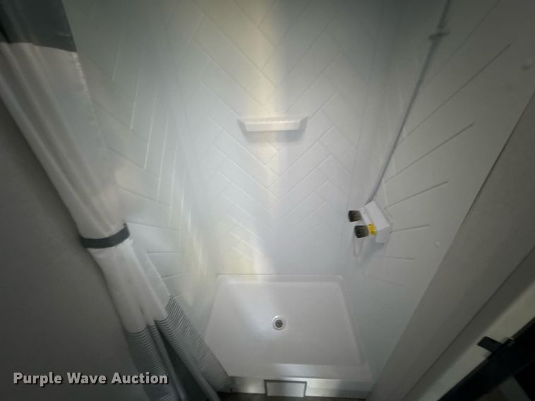 image for item EJ4649 2021 Forest River SMT181RTX camper