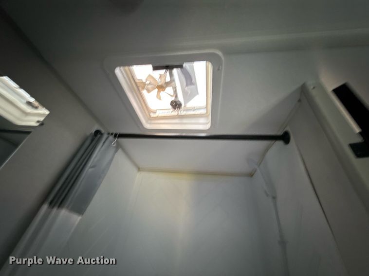 image for item EJ4649 2021 Forest River SMT181RTX camper