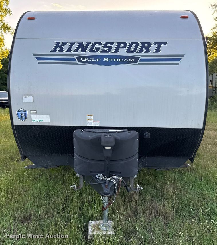 image for item EJ4650 2021 Gulf Stream Coach King Sport camper