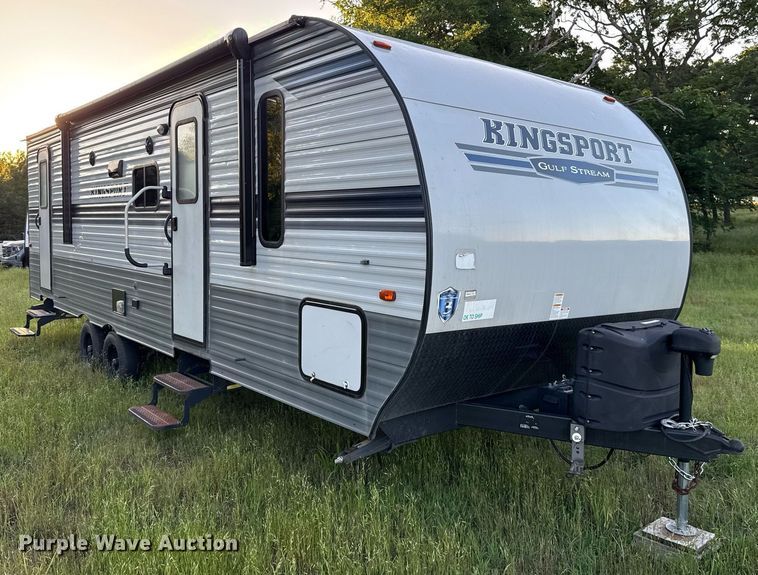 image for item EJ4650 2021 Gulf Stream Coach King Sport camper