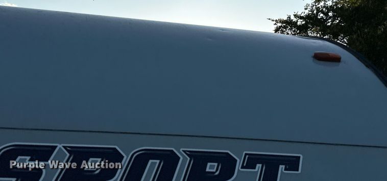 image for item EJ4650 2021 Gulf Stream Coach King Sport camper