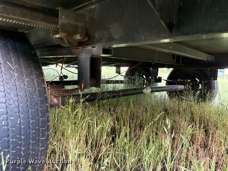 image for item EJ4650 2021 Gulf Stream Coach King Sport camper