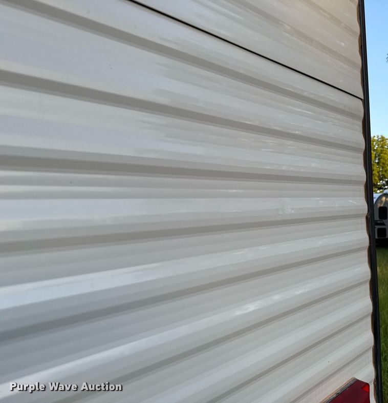 image for item EJ4650 2021 Gulf Stream Coach King Sport camper