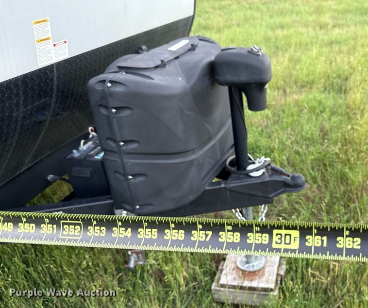 image for item EJ4650 2021 Gulf Stream Coach King Sport camper