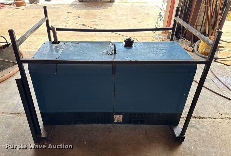 image for item EJ4654 Miller PipePro 304 welder