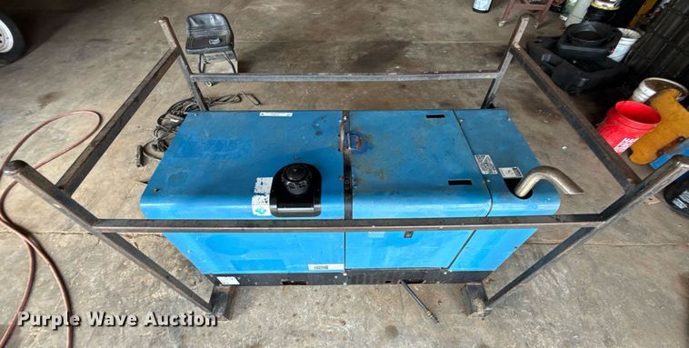 image for item EJ4654 Miller PipePro 304 welder