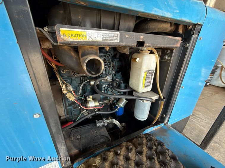 image for item EJ4654 Miller PipePro 304 welder