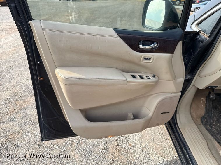 image for item EJ4655 2012 Nissan Quest van