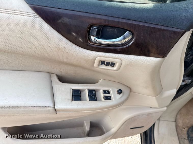 image for item EJ4655 2012 Nissan Quest van