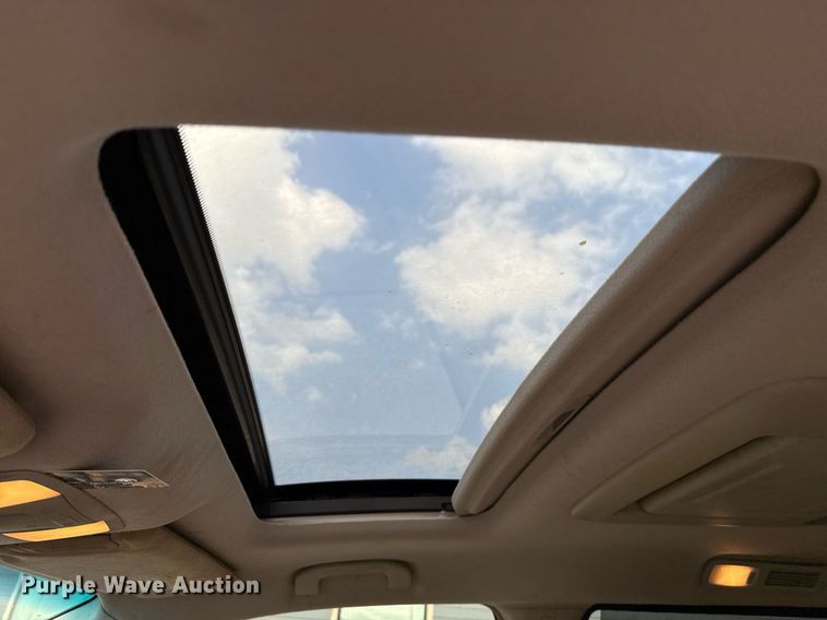 image for item EJ4655 2012 Nissan Quest van