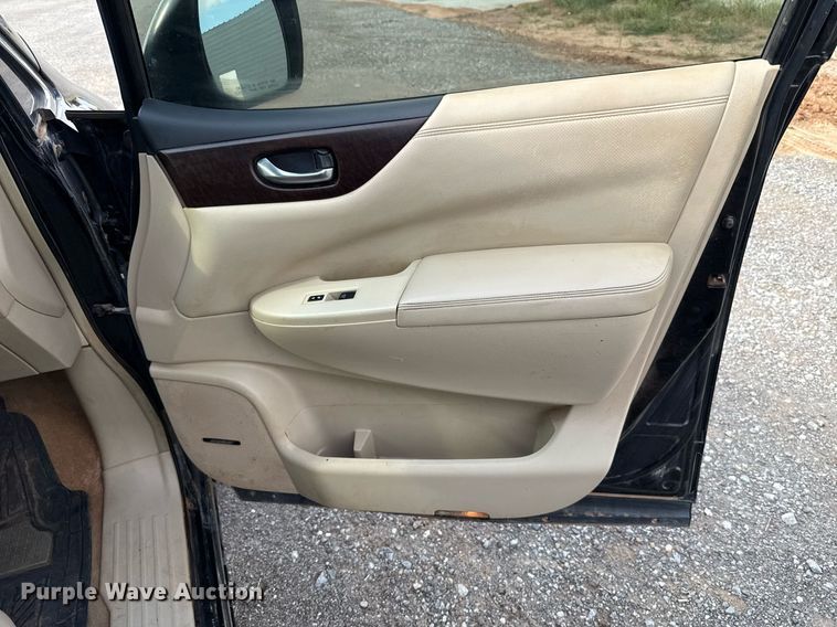 image for item EJ4655 2012 Nissan Quest van