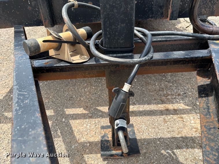 image for item EJ4657 2001 Big Bubba equipment trailer