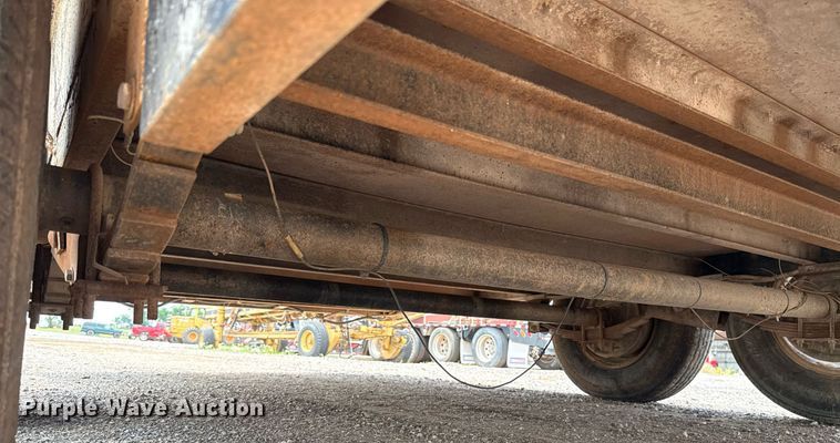 image for item EJ4657 2001 Big Bubba equipment trailer