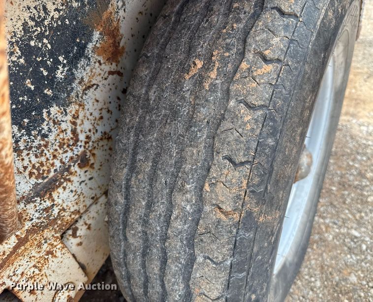 image for item EJ4657 2001 Big Bubba equipment trailer