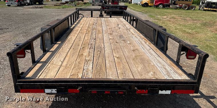 image for item EJ4659 2011 Parker  HP77 utility trailer